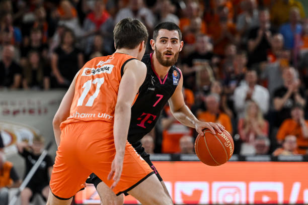 单打独斗往 单打独斗往